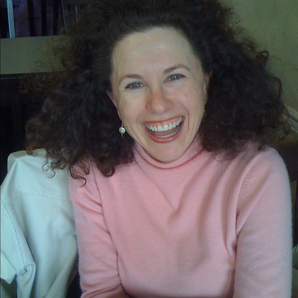 Meet your Posher, Lorraine - Picture 1 of 1